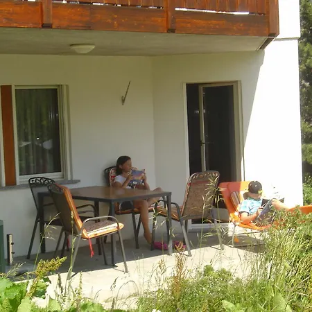 公寓 Haus Le Mirage 萨斯费